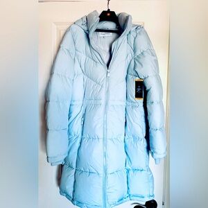 Brand new women’s Calvin Klein puffer coat with tags- size medium
